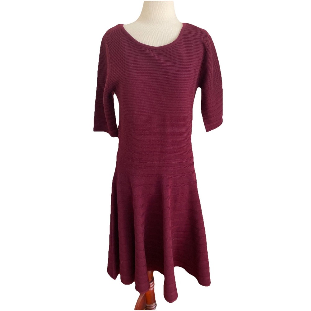 Ivanka‎ Trump Sweater Sz M Red Fit Flare knit